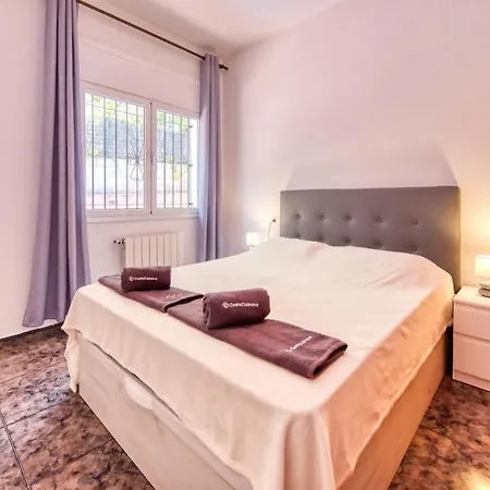 Sleeps 8 Pool Wifi Lloret de Mar